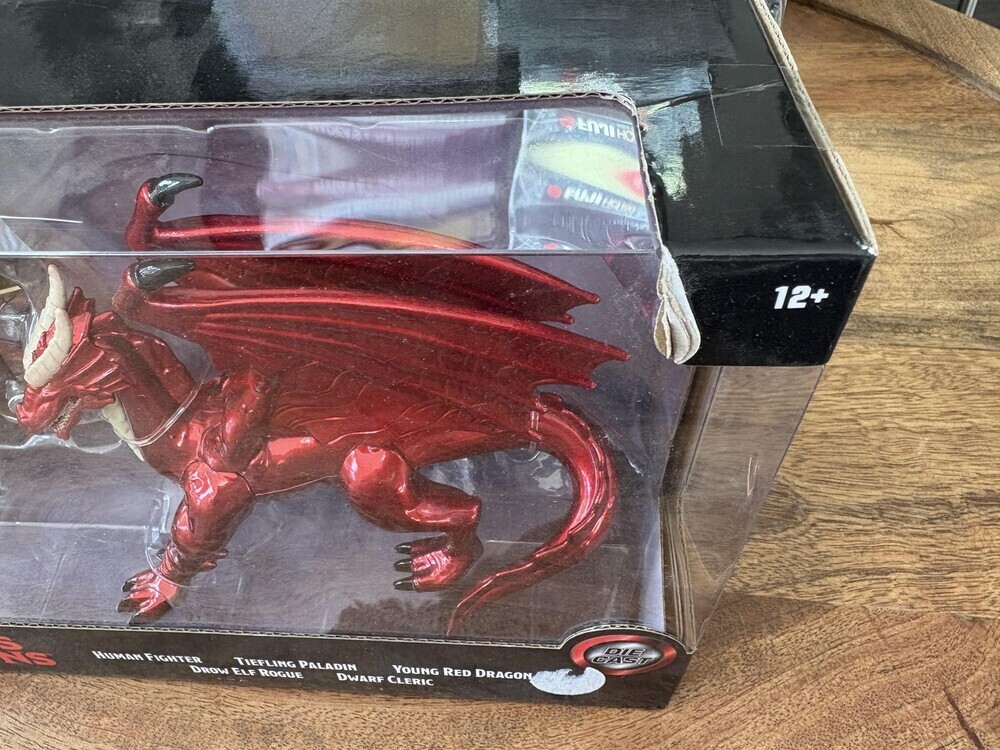 Dungeons & Dragons Die-Cast Figure Multipack Young Red Dragon 31694 - Picture 3 of 6